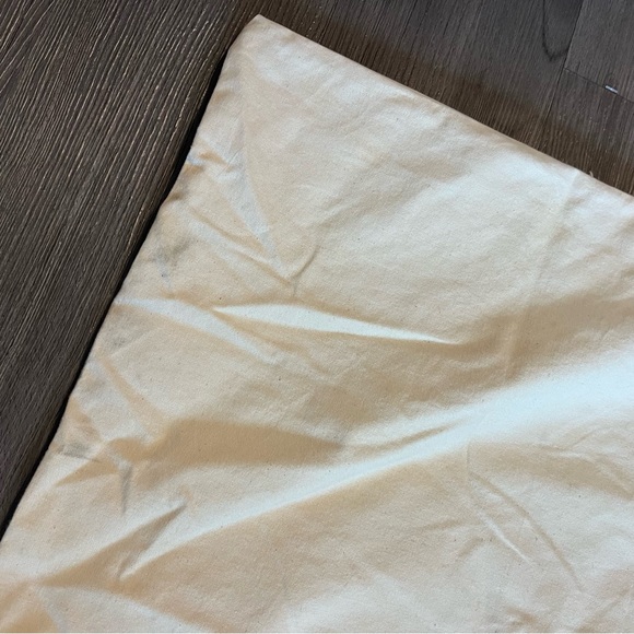 Pottery Barn Neutral Tan 100% Cotton Canvas Drawstring Laundry Bag Dorm Large - Picture 3 of 11